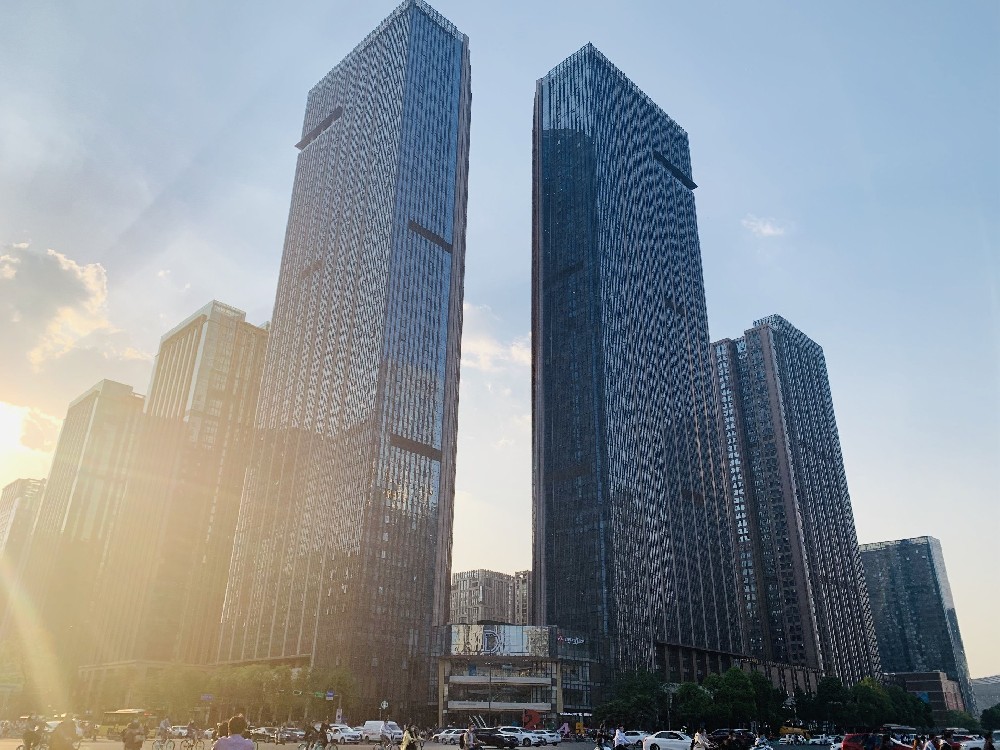 Tianxiang Plaza architectural glass reference project in Chengdu